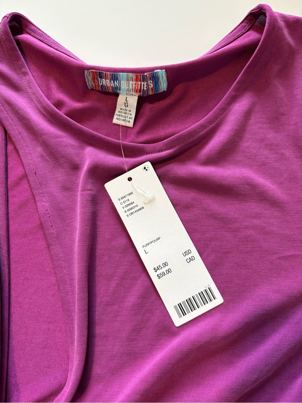 Urban Outfitters Elle Keyhole Wrap Top Magenta Cropped NWT Large - Picture 9 of 10
